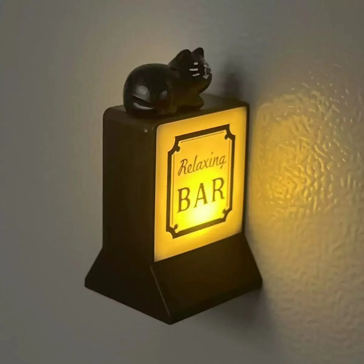 Retro Coffee Corner Light-Up Fridge Magnet | Vintage Coffee Shop Retro Coffee Corner Decoration
